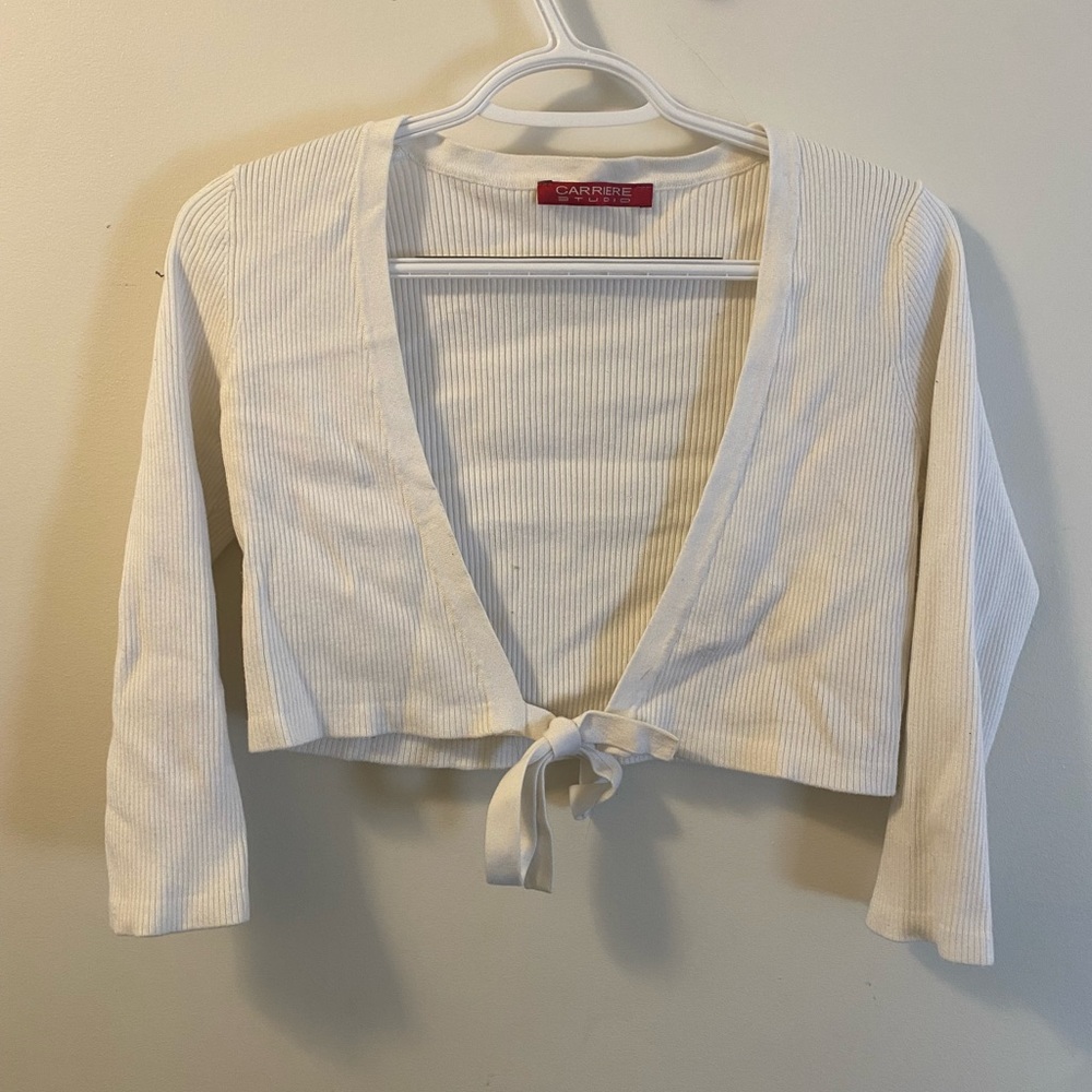 Cream 3/4 Sleeve Tie Front Crop Top